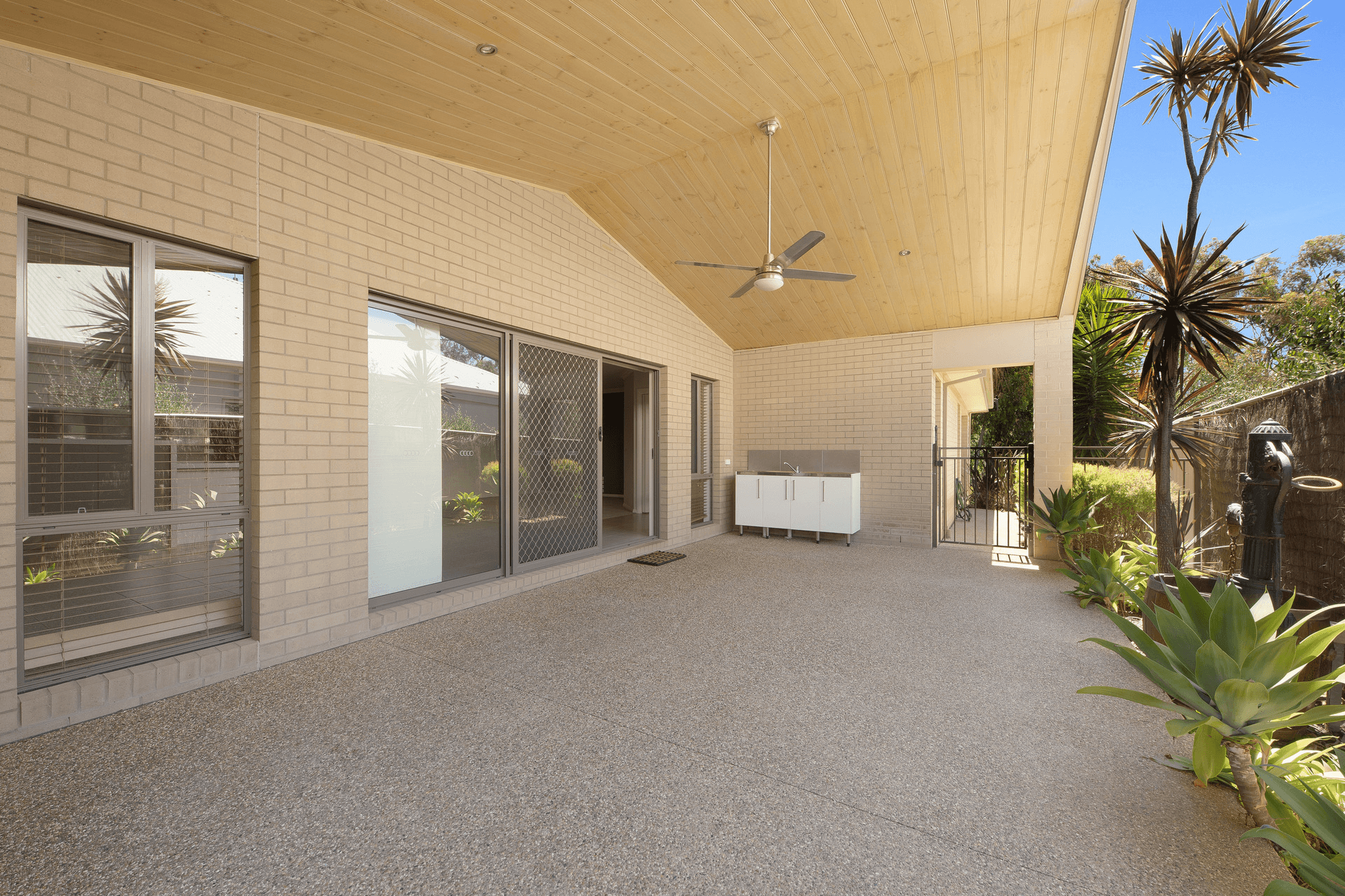 30 Golflinks Avenue, Wodonga, VIC 3690