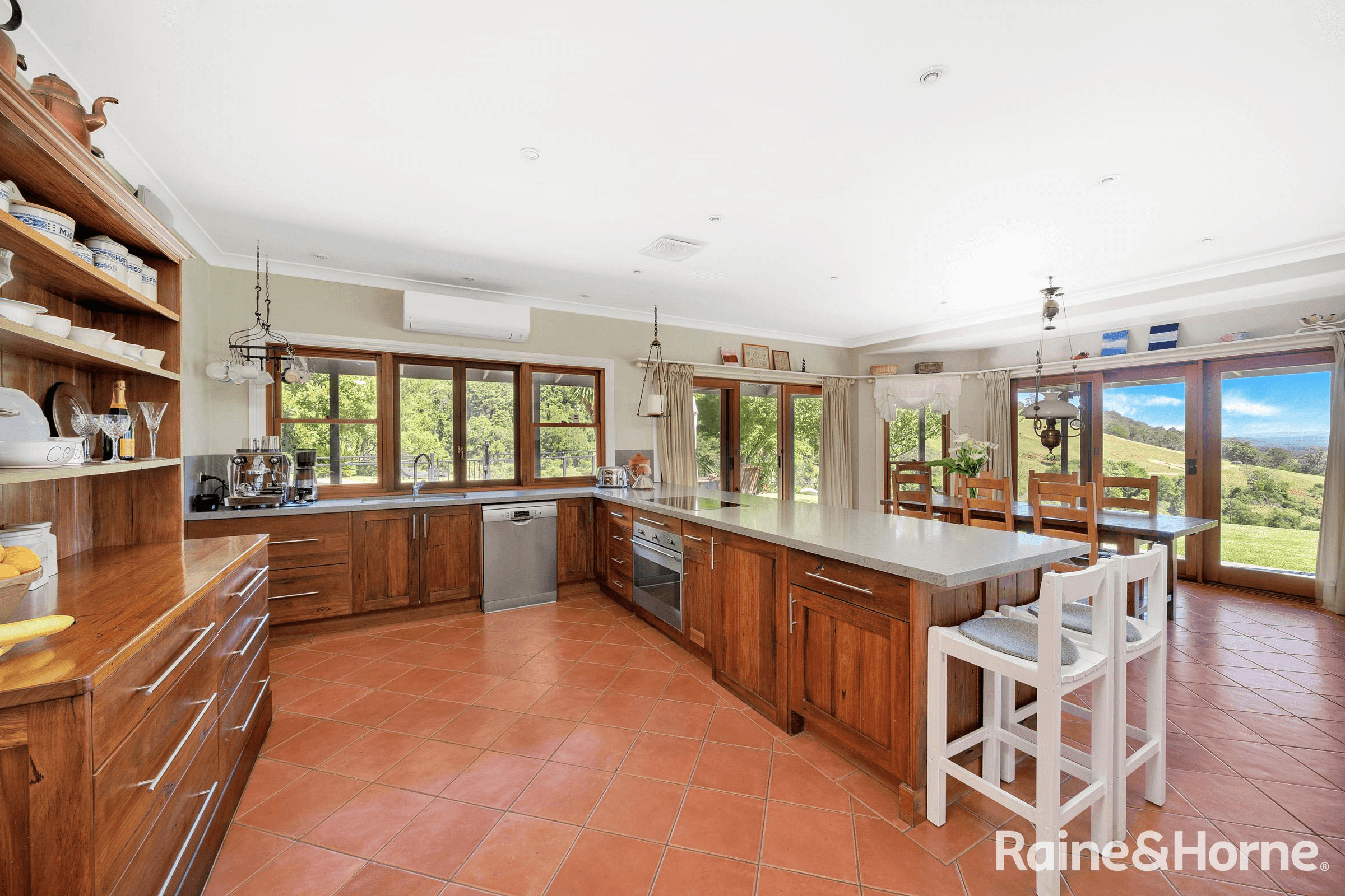 741 Wattamolla Road, WATTAMOLLA, NSW 2535