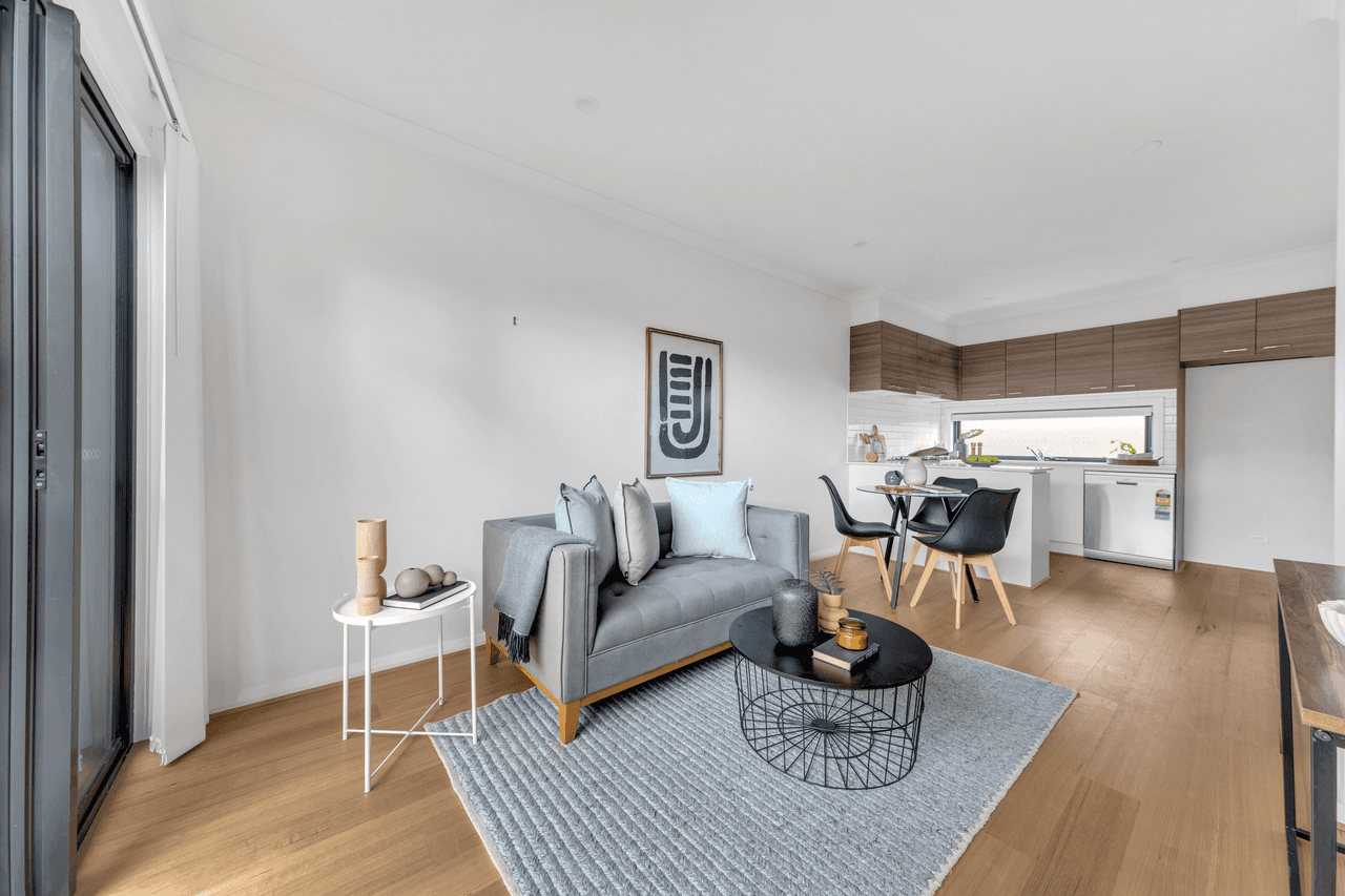 2/445 Bell Street, PASCOE VALE SOUTH, VIC 3044