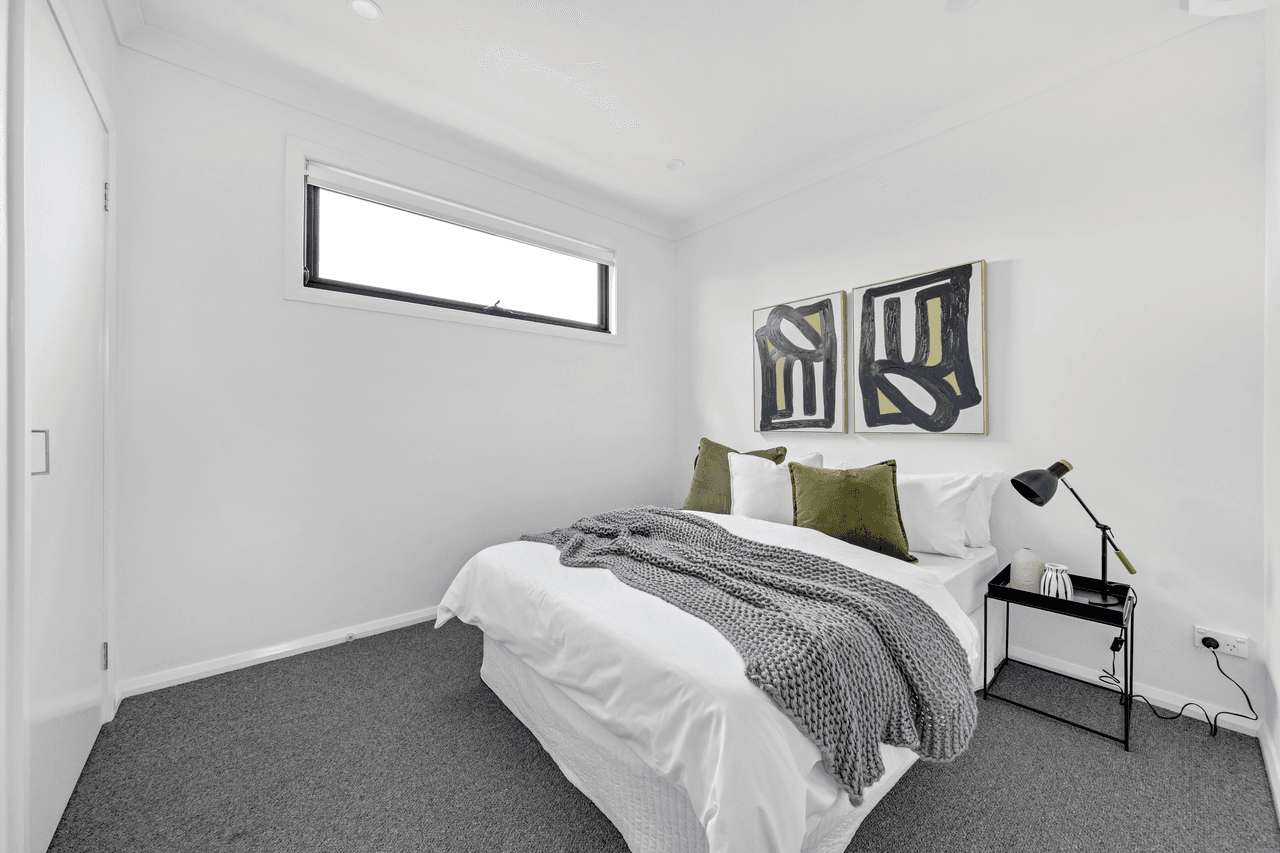 2/445 Bell Street, PASCOE VALE SOUTH, VIC 3044