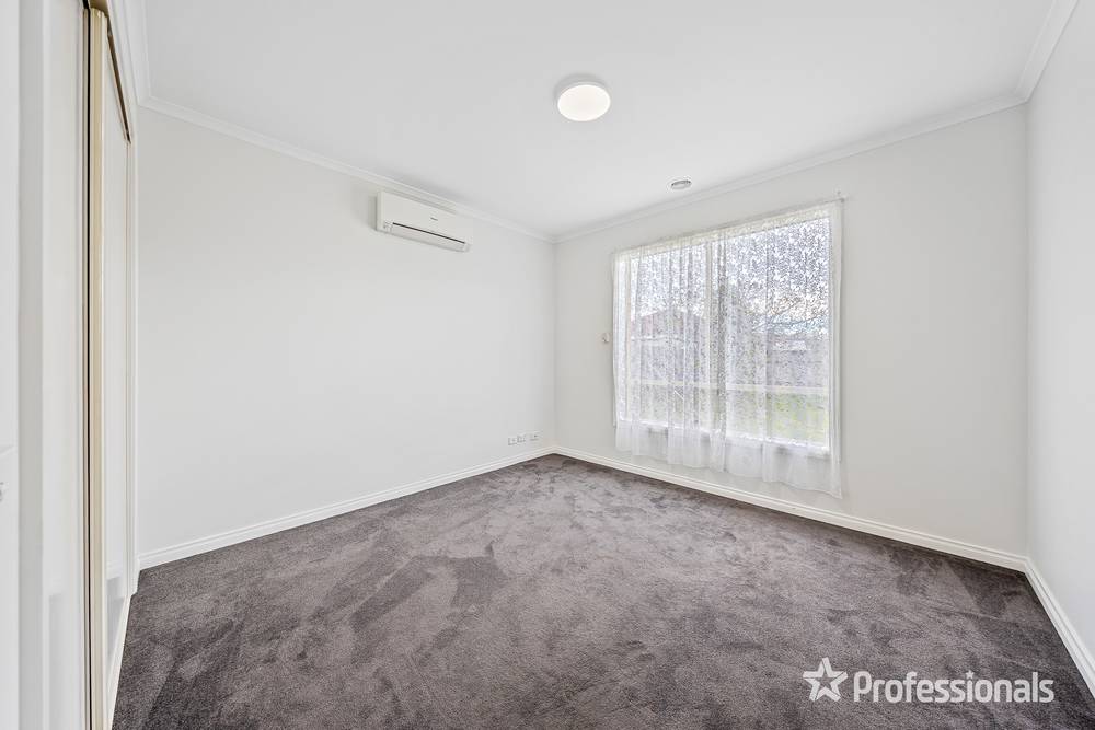 18 Astley Wynd, LYNBROOK, VIC 3975