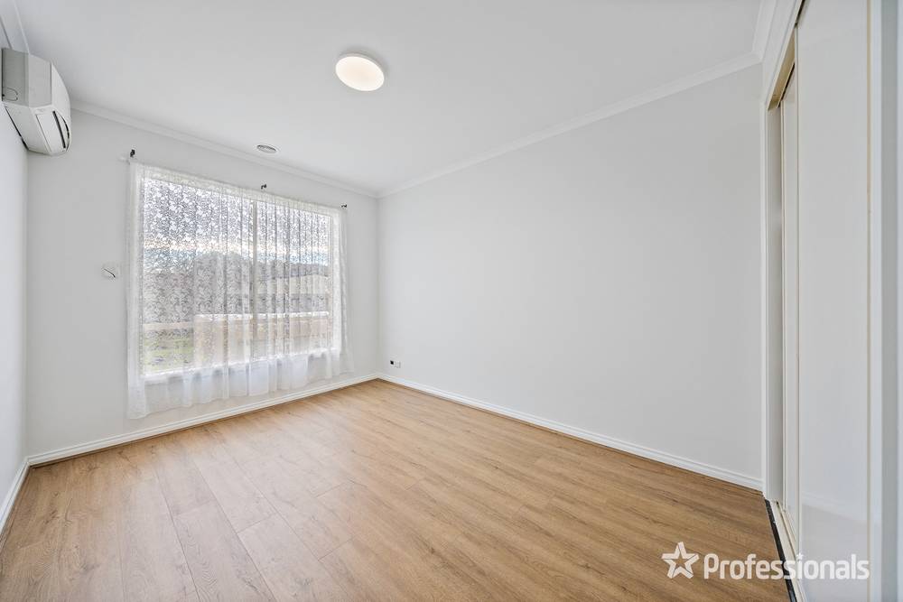 18 Astley Wynd, LYNBROOK, VIC 3975