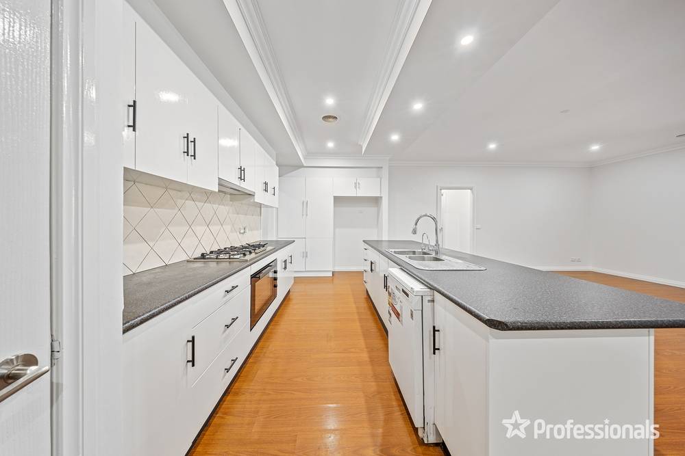 18 Astley Wynd, LYNBROOK, VIC 3975