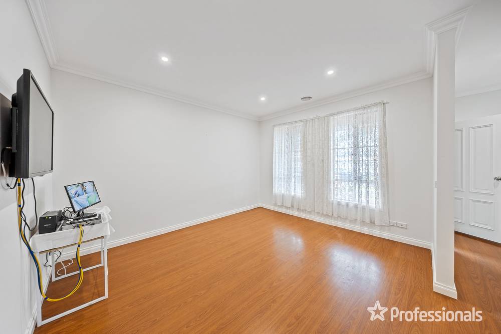 18 Astley Wynd, LYNBROOK, VIC 3975