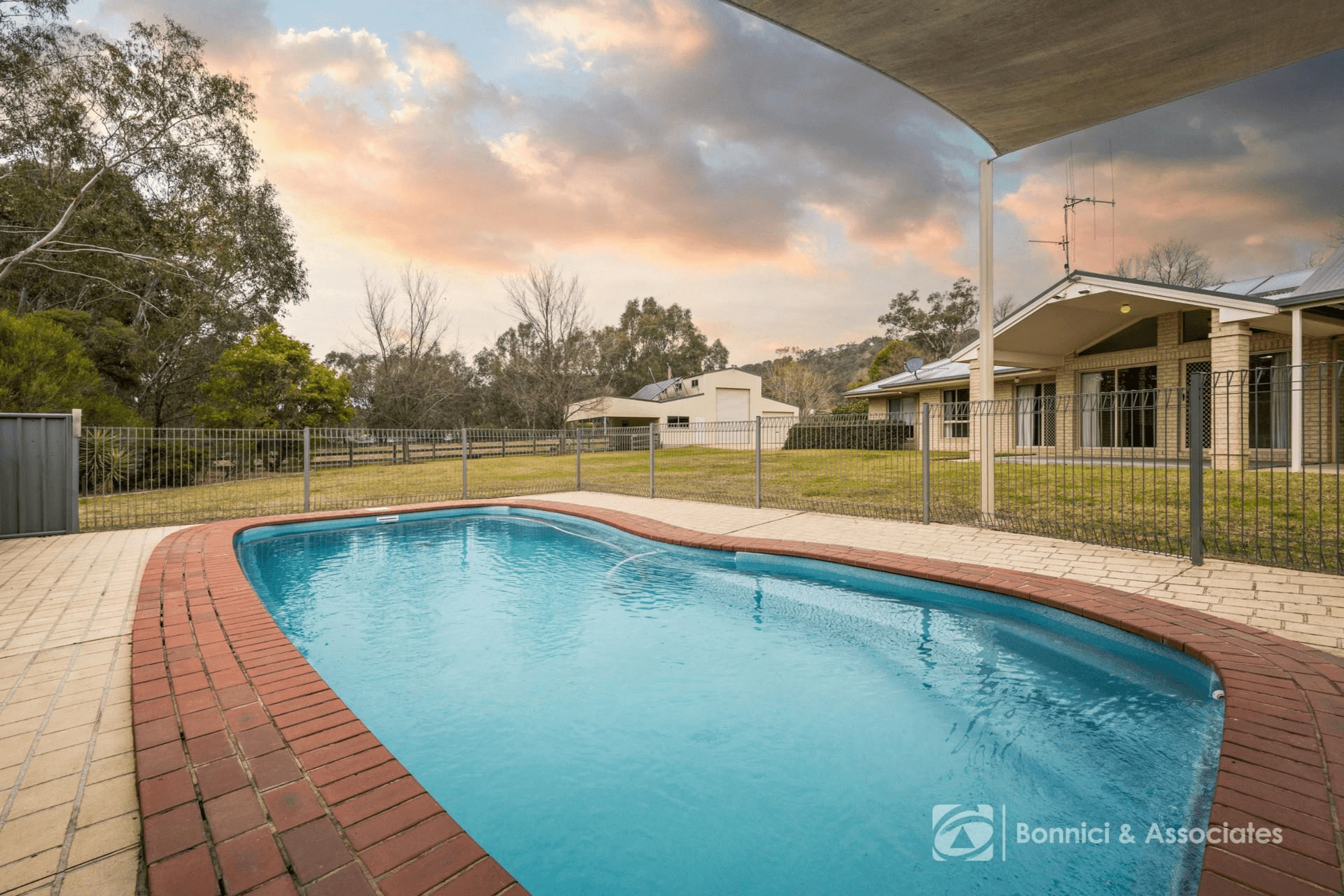 5 Innisfree Drive, West Wodonga, VIC 3690