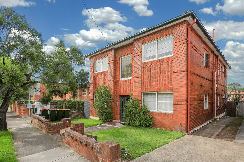 107 Carlton Crescent, SUMMER HILL, NSW 2130