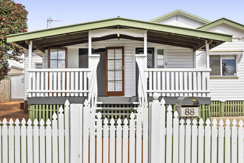 88 Spring Street, Middle Ridge, QLD 4350