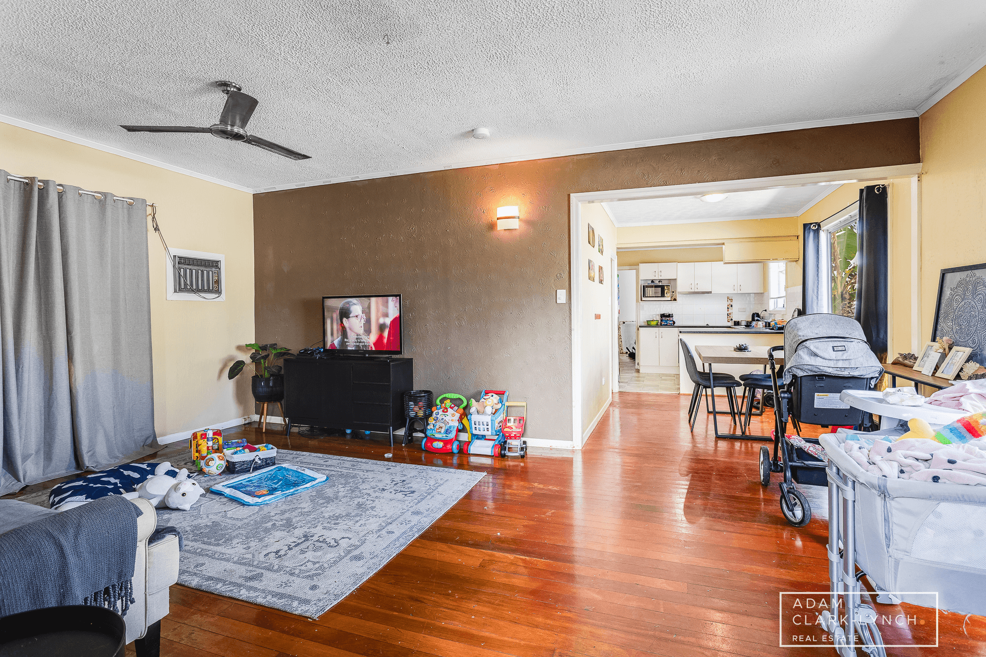 1 Coppin Street West, Kallangur, QLD 4503