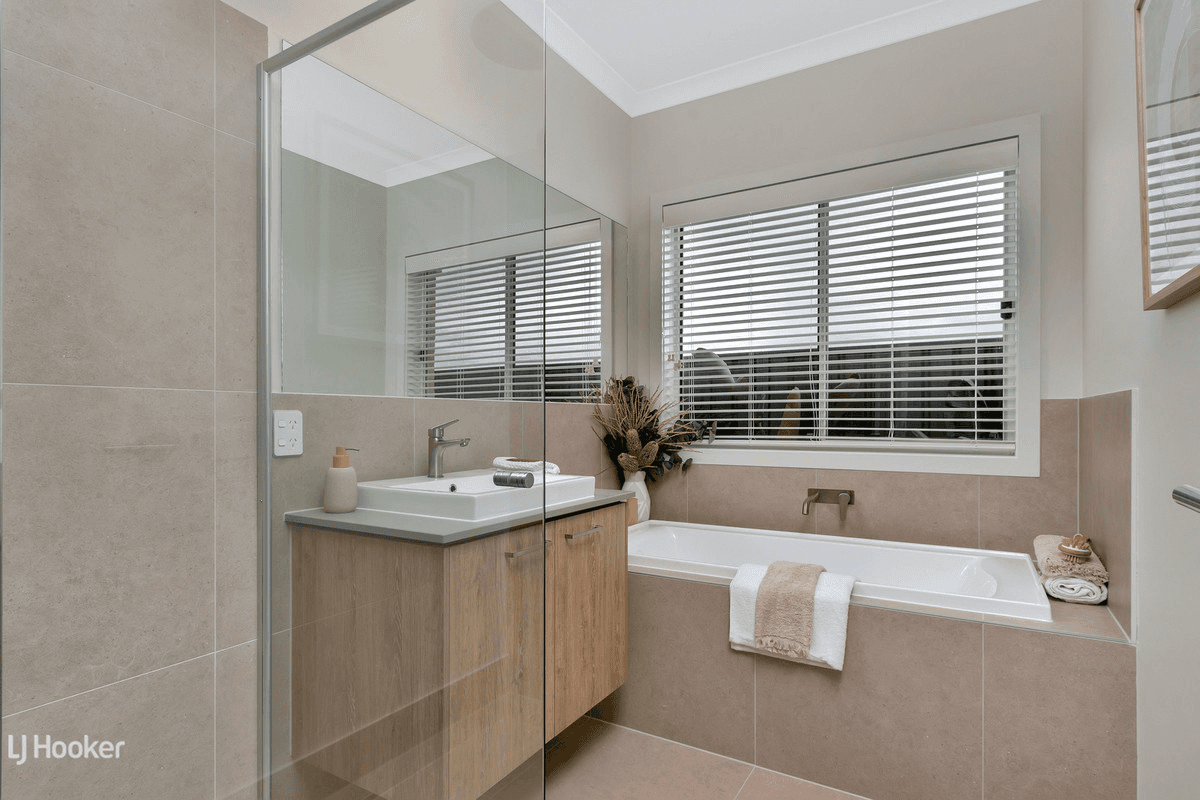 20 The Avenue, ROSEWORTHY, SA 5371