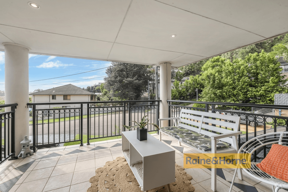 4 Ena Place, UMINA BEACH, NSW 2257