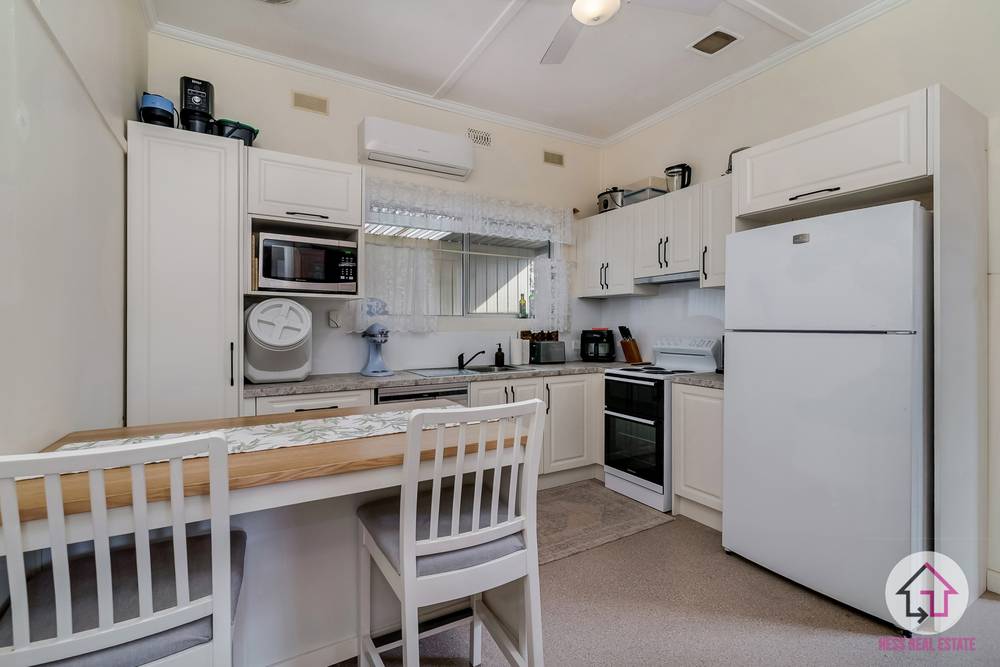 13 station street, WALLAN, VIC 3756