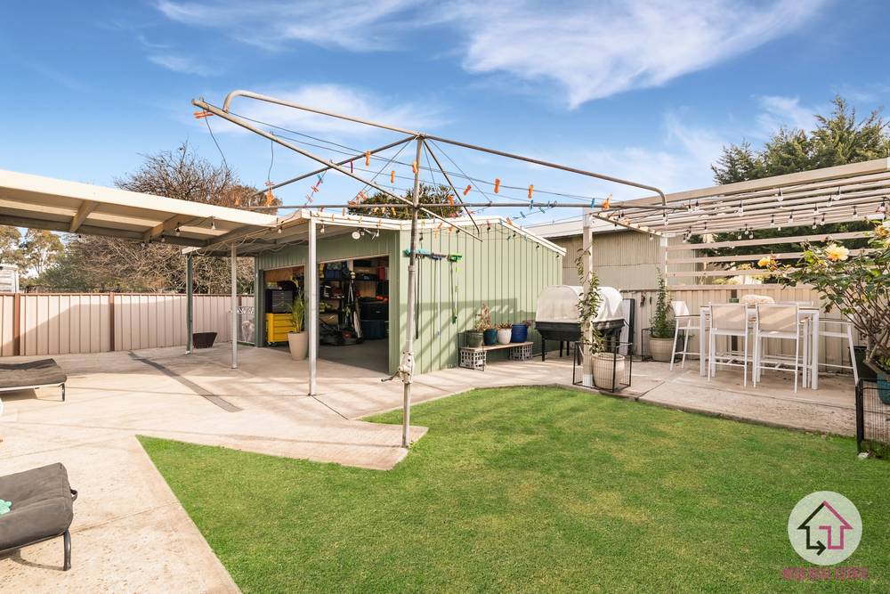 13 station street, WALLAN, VIC 3756