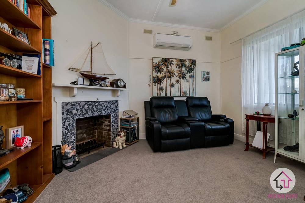 13 station street, WALLAN, VIC 3756