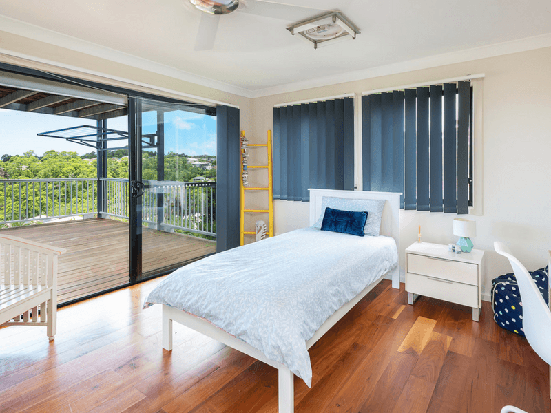 22 Barrington Street, PACIFIC PINES, QLD 4211