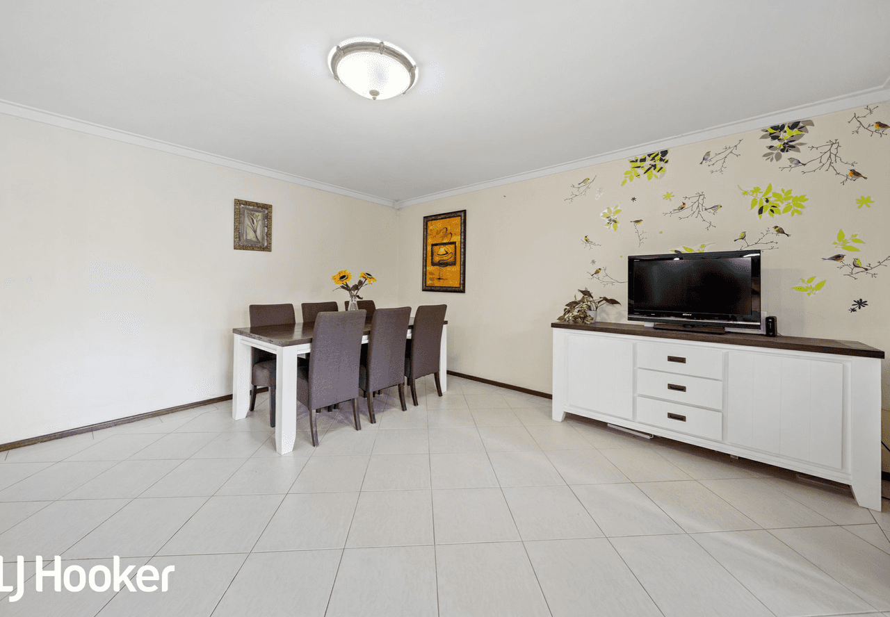 6 Rae Place, LEEMING, WA 6149