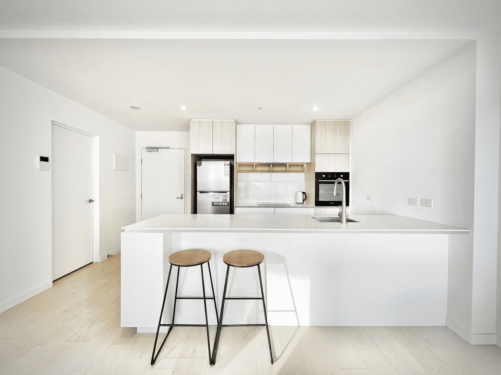 813/40 Hall Street, MOONEE PONDS, VIC 3039