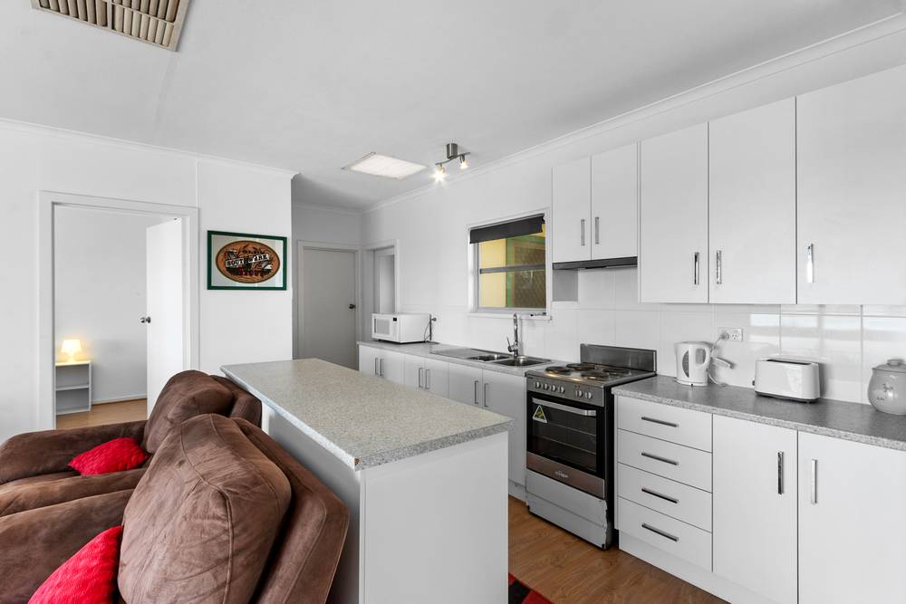 12 Minnie Terrace, Port Hughes, SA 5558