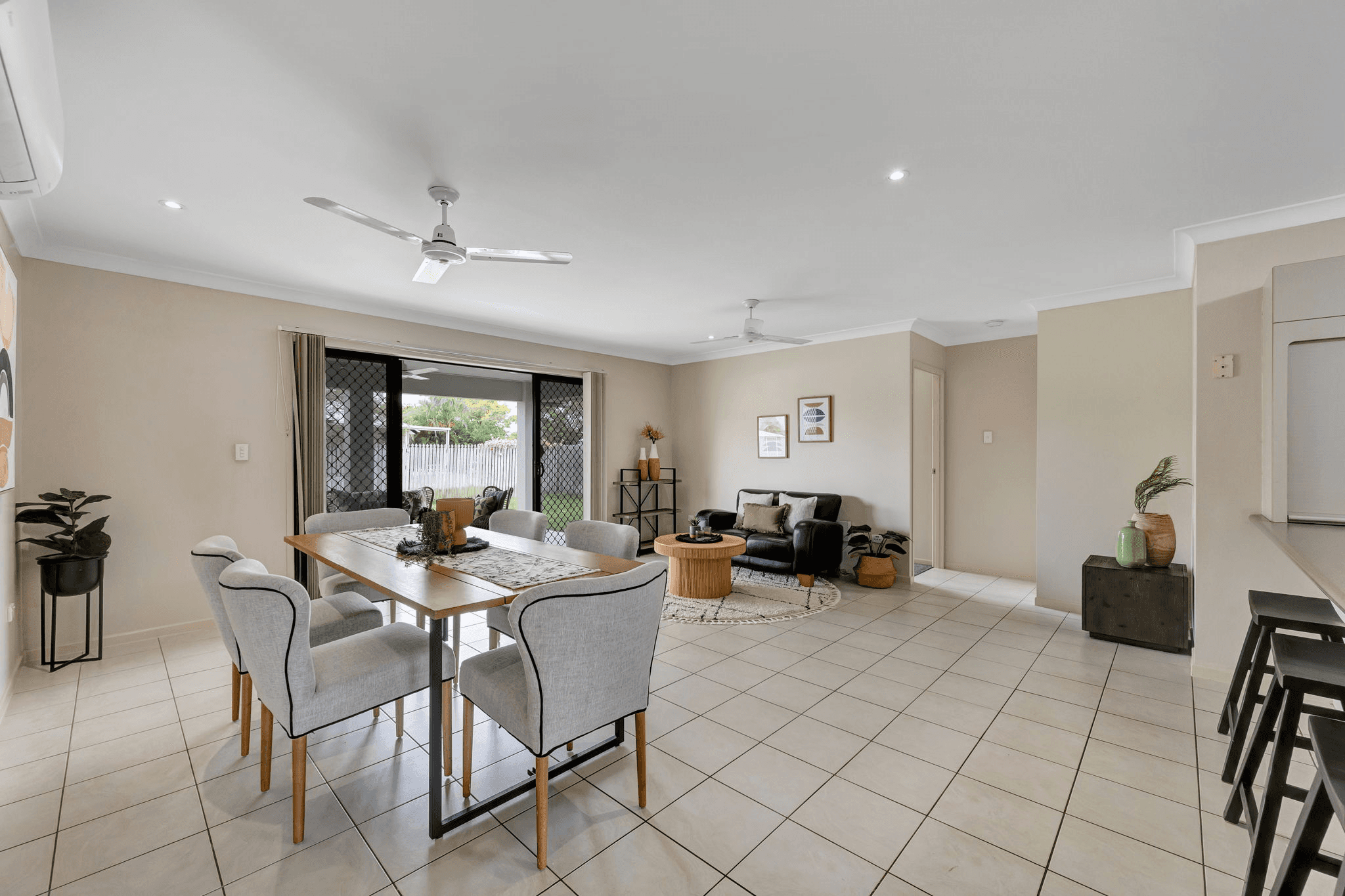 1 Ludlow Court, MOUNT LOW, QLD 4818