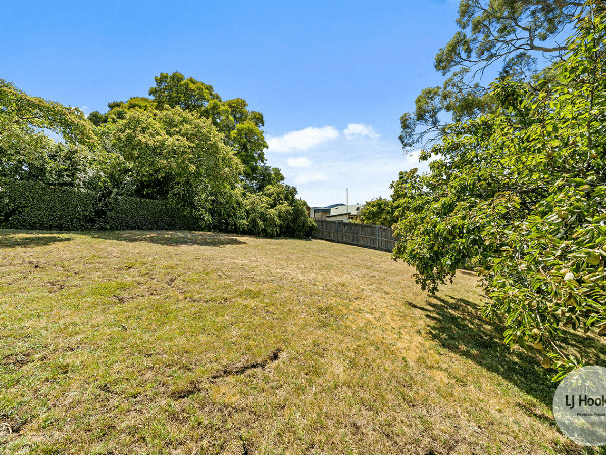 26 Radcliff Crescent, ROSETTA, TAS 7010