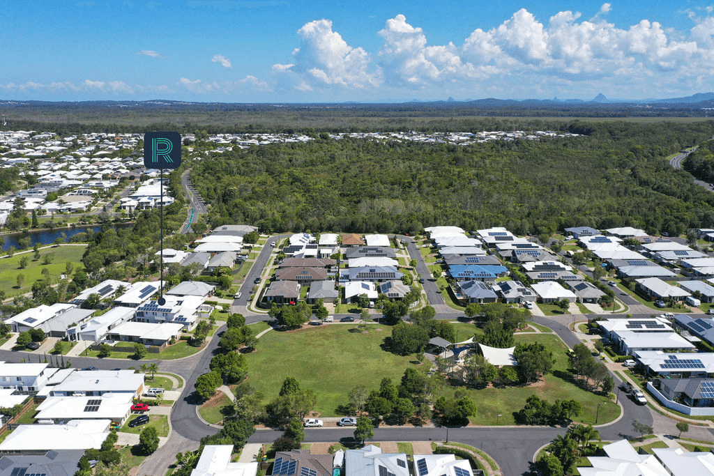 28 Tibrogargan Cct, Mountain Creek, QLD 4557