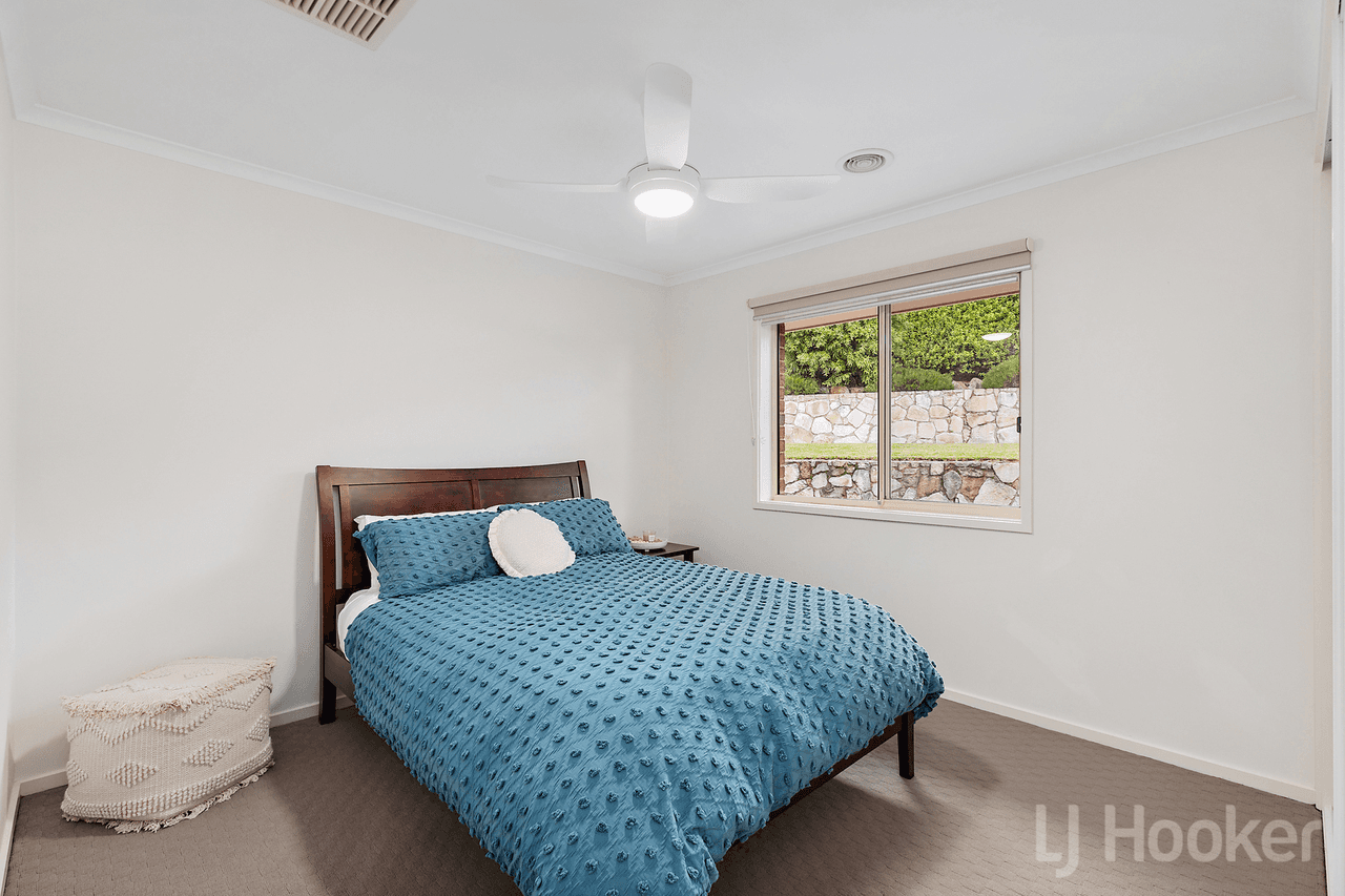 8 Olive Place, JERRABOMBERRA, NSW 2619