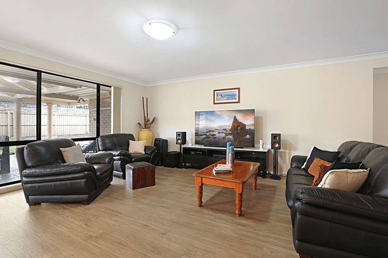 168 Horsley Drive, HORSLEY, NSW 2530