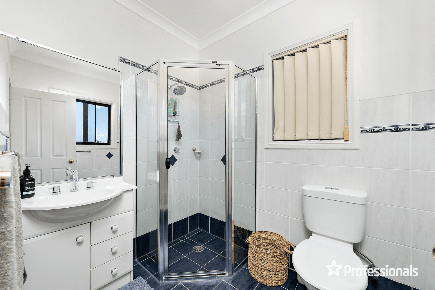 122 Davies Road, Padstow, NSW 2211