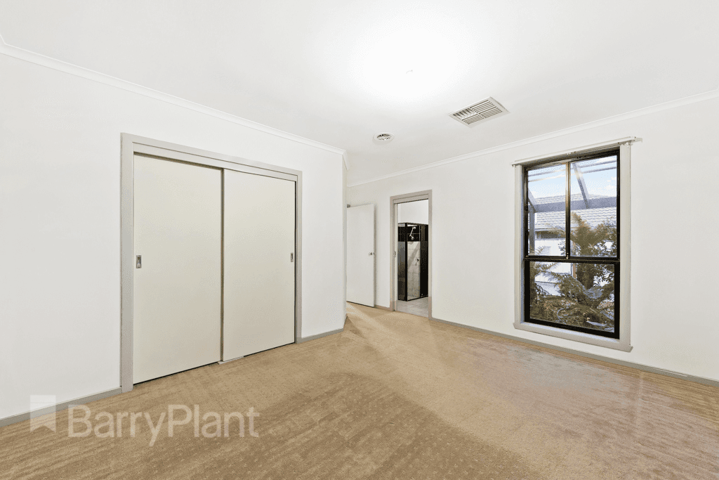 52 Galena Crescent, Kings Park, VIC 3021