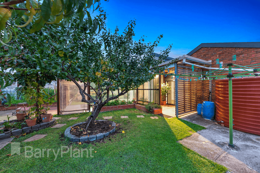 52 Galena Crescent, Kings Park, VIC 3021