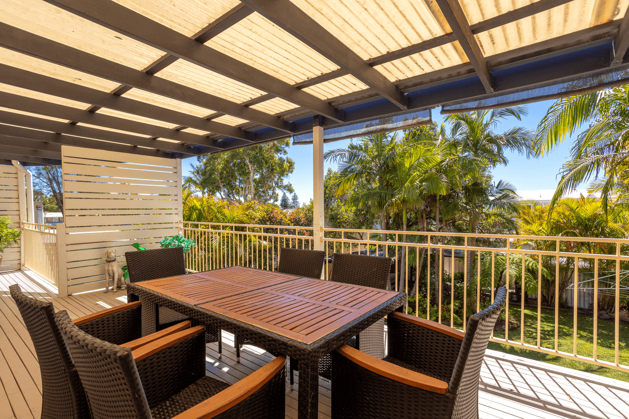 6 Emerald Drive, DIAMOND BEACH, NSW 2430