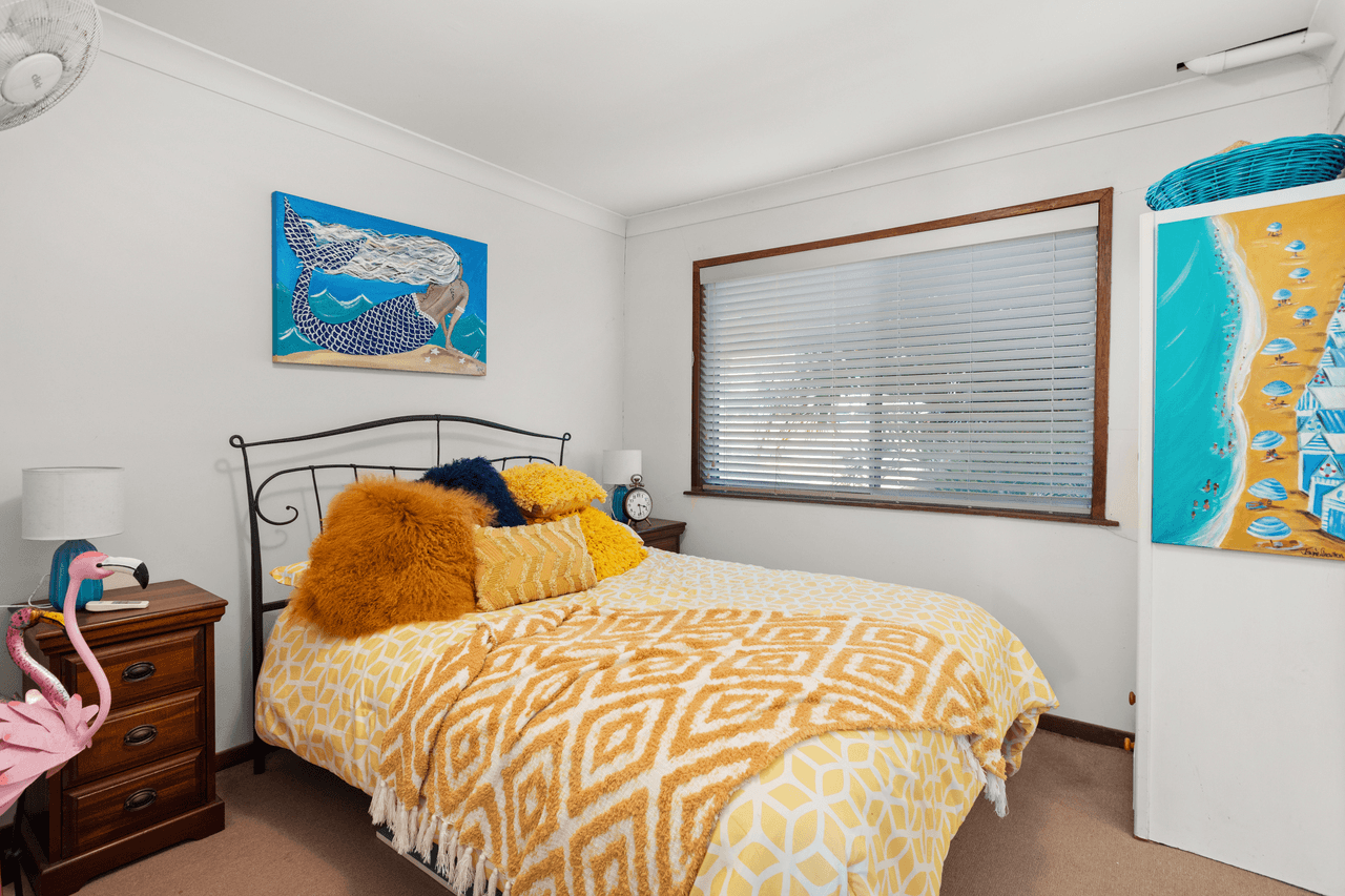 6 Emerald Drive, DIAMOND BEACH, NSW 2430