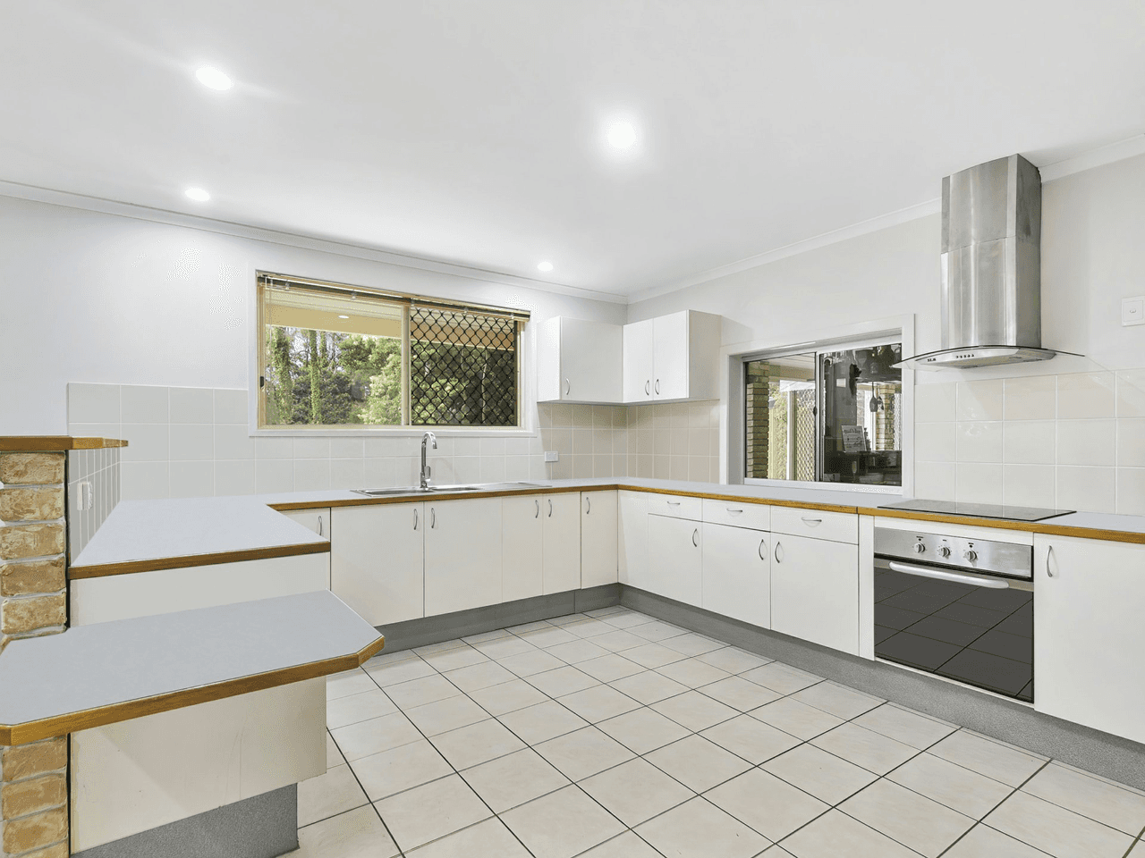 22 Jodi Close, NINGI, QLD 4511