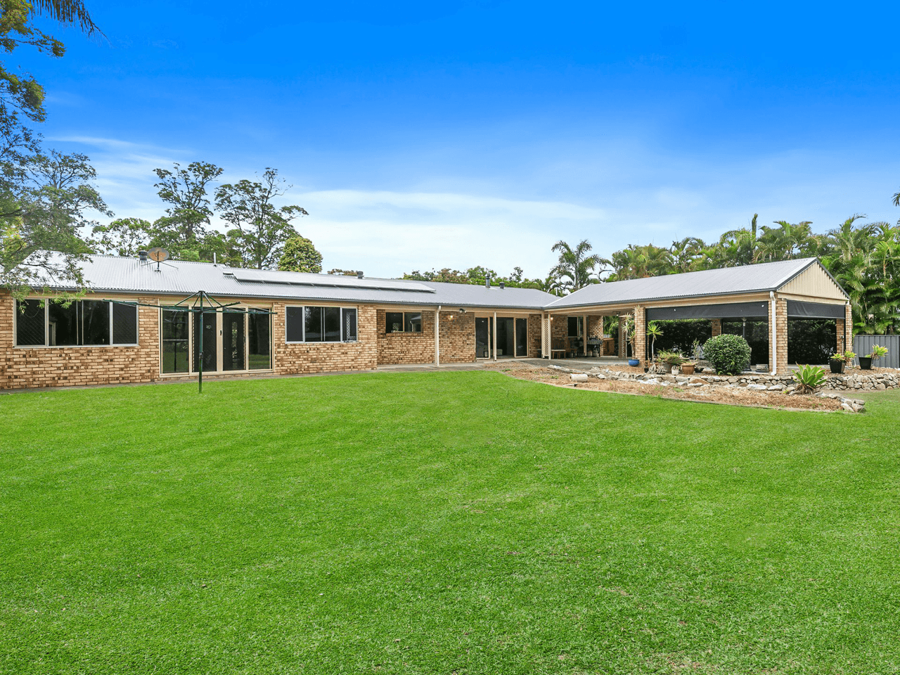 22 Jodi Close, NINGI, QLD 4511