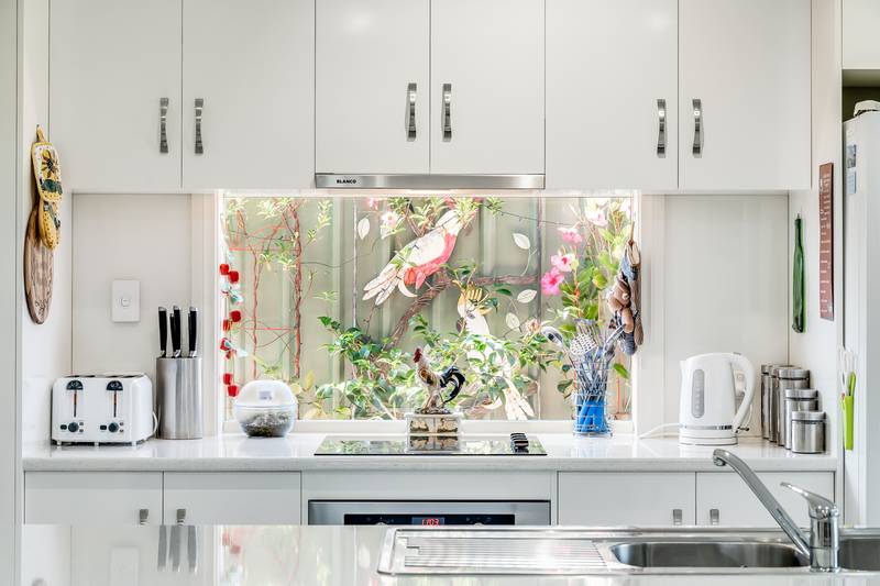 92 Wishart Crescent, ENCOUNTER BAY, SA 5211