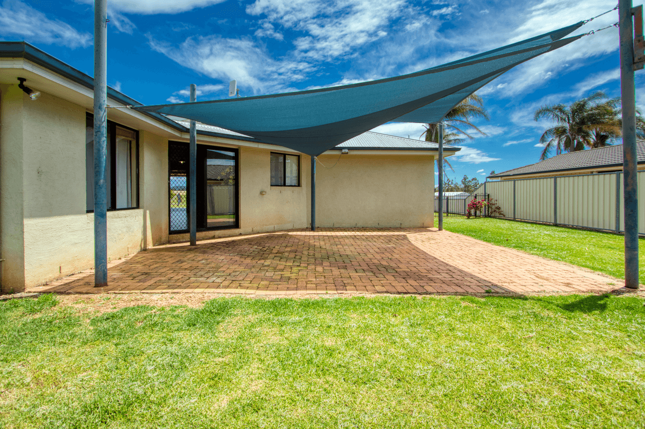 14 Stanley Street, PITTSWORTH, QLD 4356