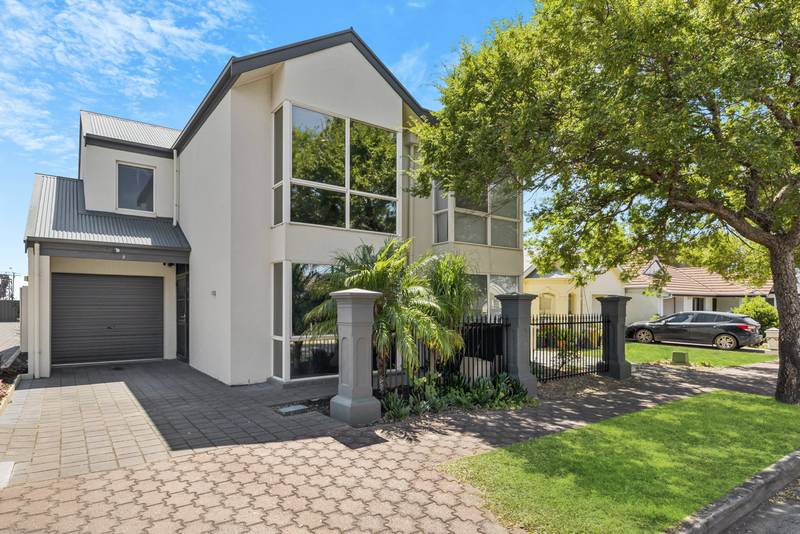 2/12 Hagen Avenue, PORT ADELAIDE, SA 5015