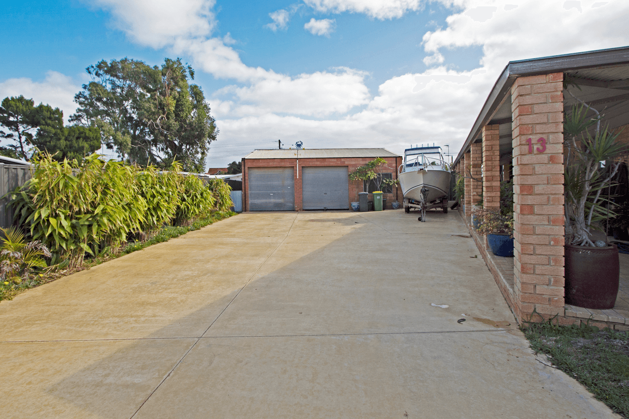 13  Tuart Street, LEEMAN, WA 6514