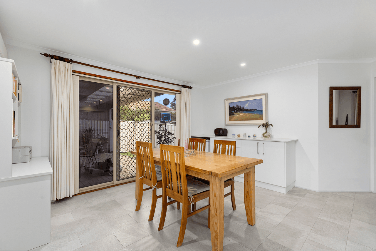 12/25 Blakey Close, MONASH, ACT 2904