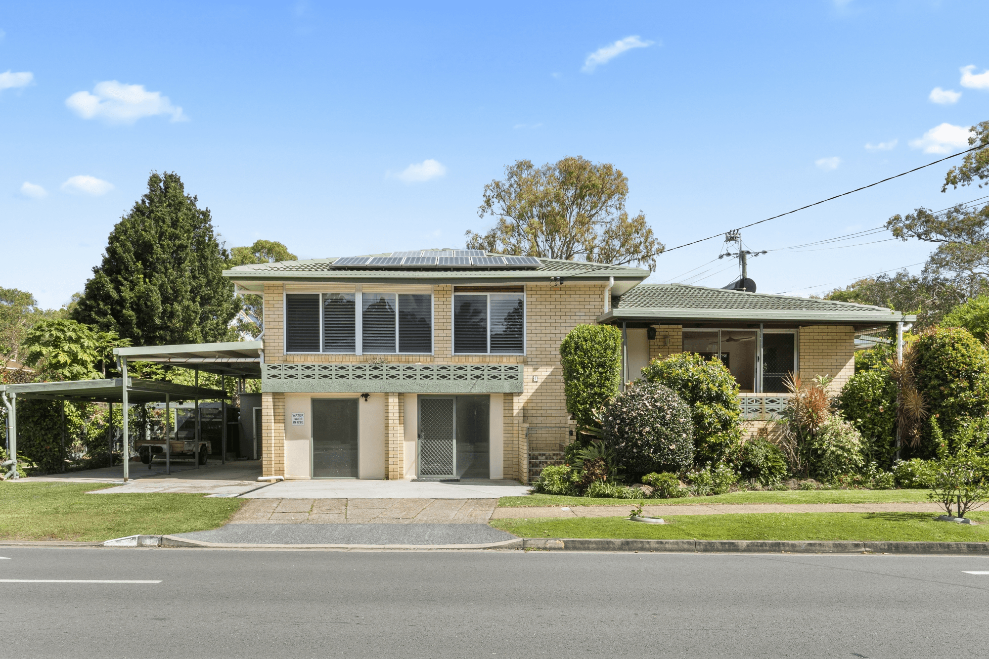 1 Mitchell Avenue, CURRUMBIN, QLD 4223