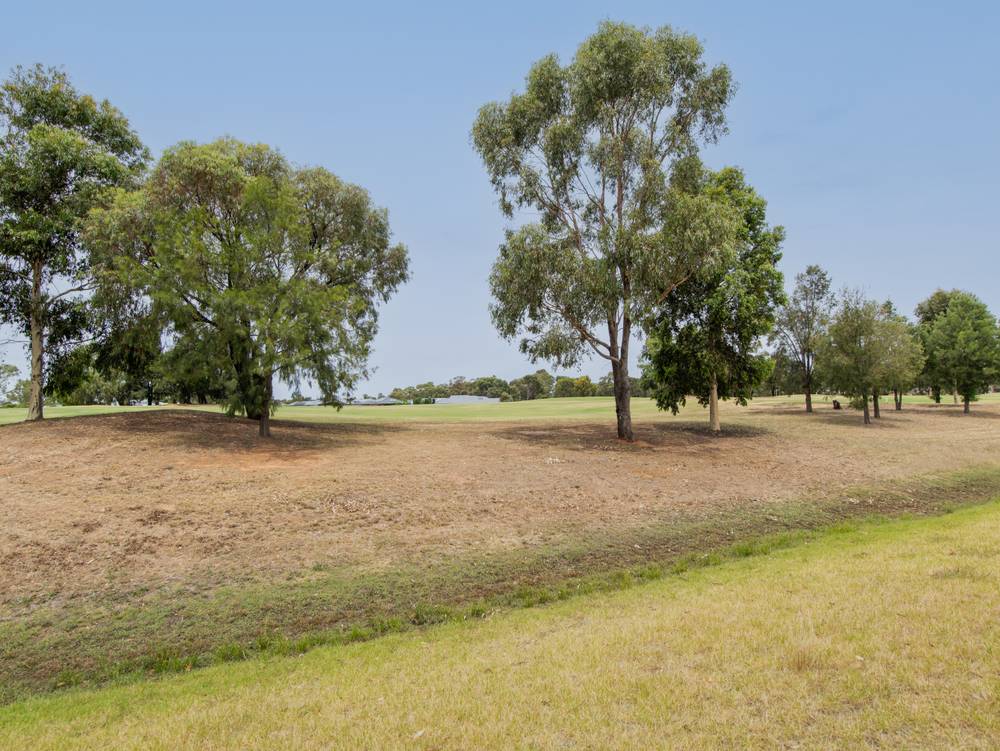 37 Sunningdale Boulevard, TATURA, VIC 3616