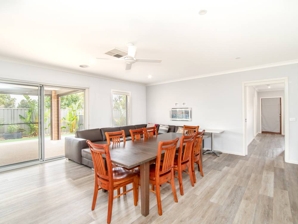 37 Sunningdale Boulevard, TATURA, VIC 3616