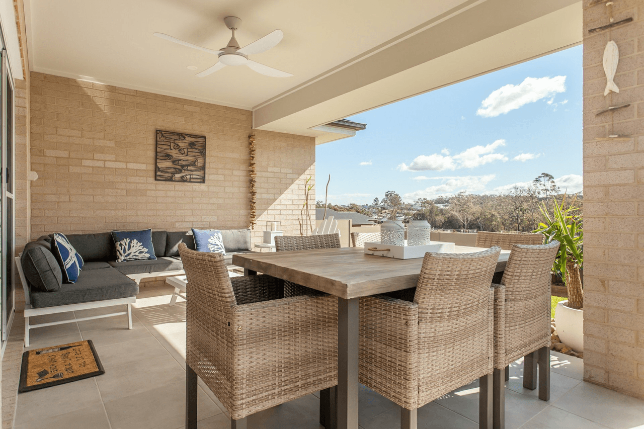 23 Brooker Drive, NORTH ROTHBURY, NSW 2335