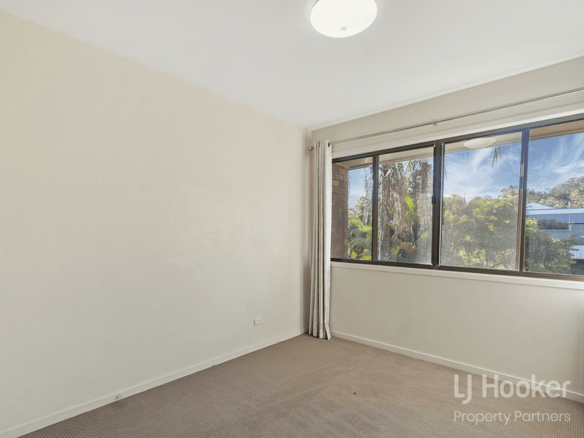 30 Marmindie Street, CHAPEL HILL, QLD 4069