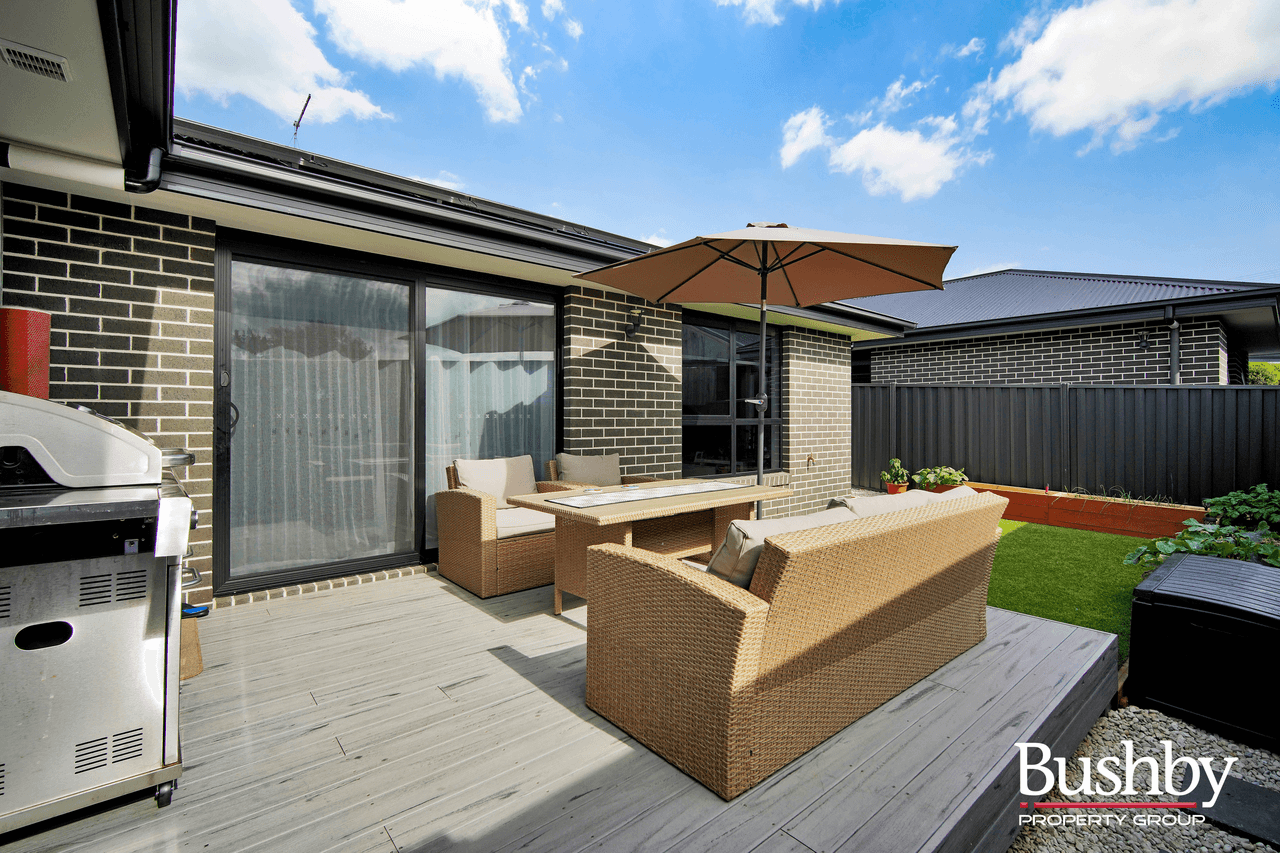 12  Napier Street, YOUNGTOWN, TAS 7249