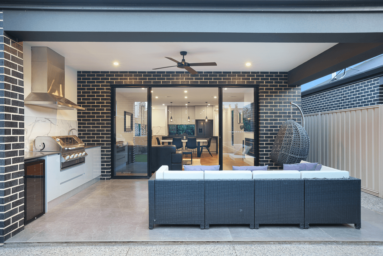 22 Webb Street, HENLEY BEACH, SA 5022