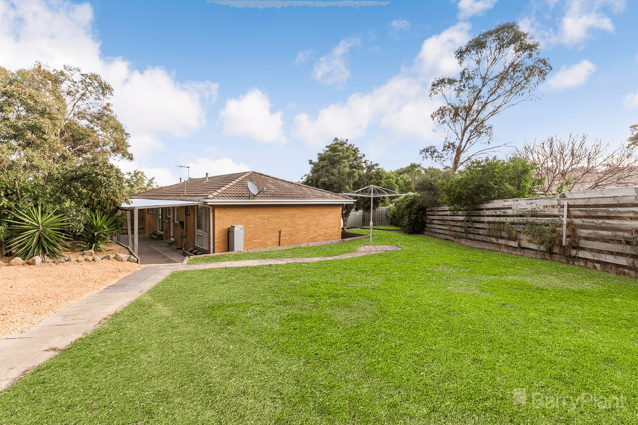 25 Isaacs Close, SUNBURY, VIC 3429