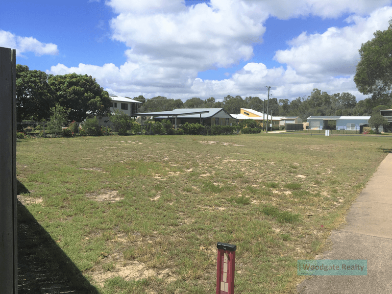 10 Emperor St, Woodgate, QLD 4660