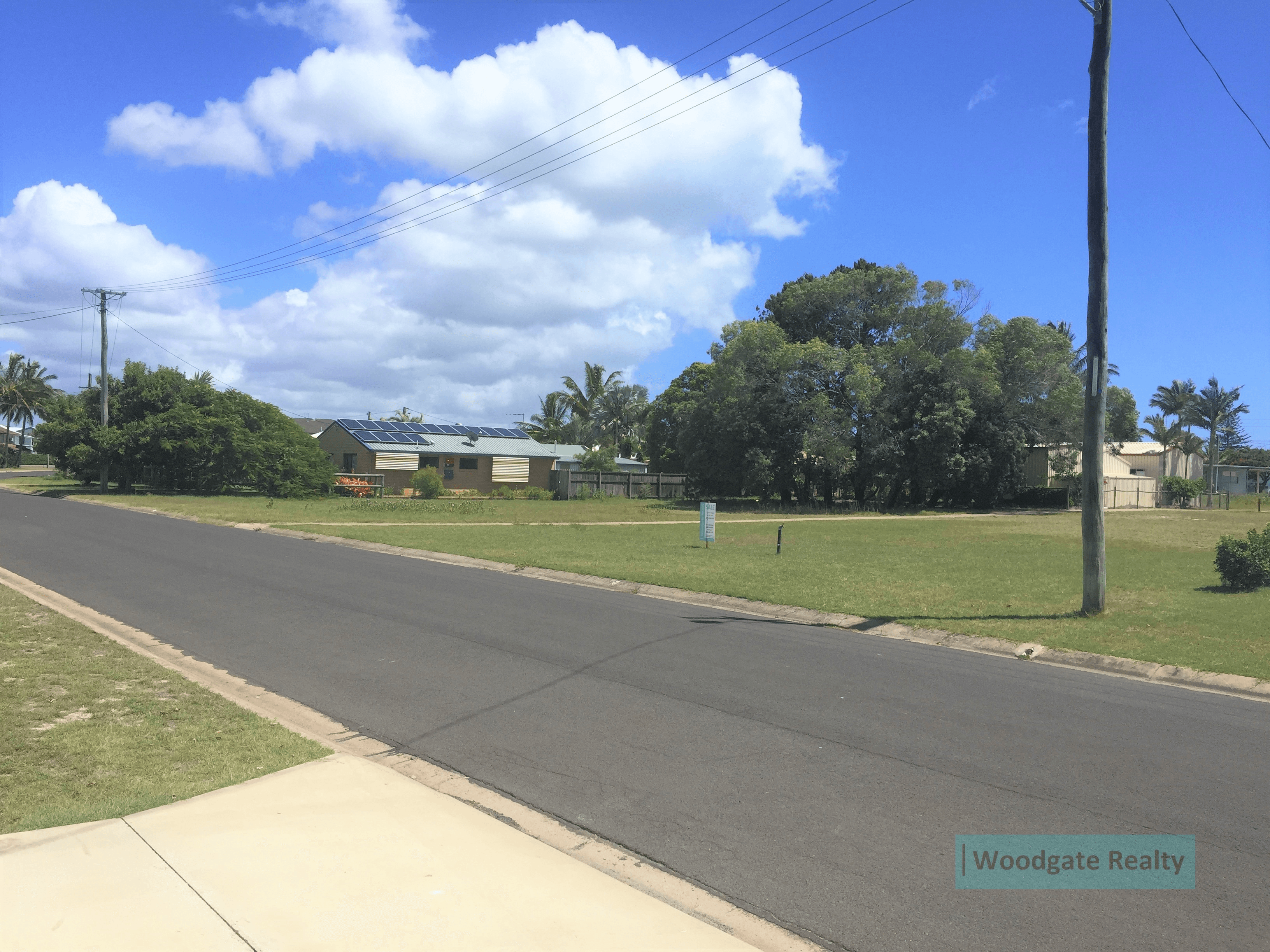10 Emperor St, Woodgate, QLD 4660
