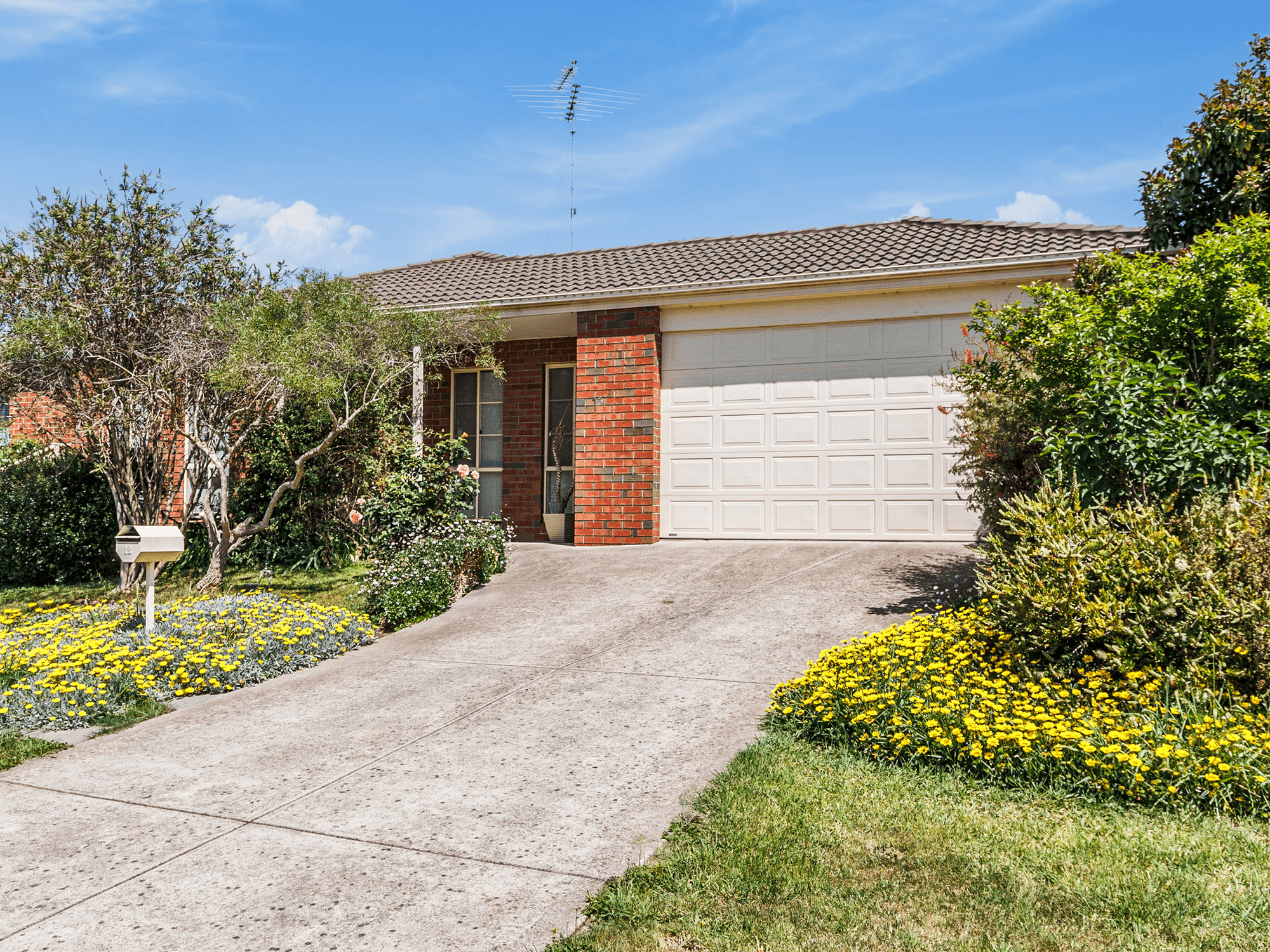 12 ELINKA COURT, KILMORE, VIC 3764