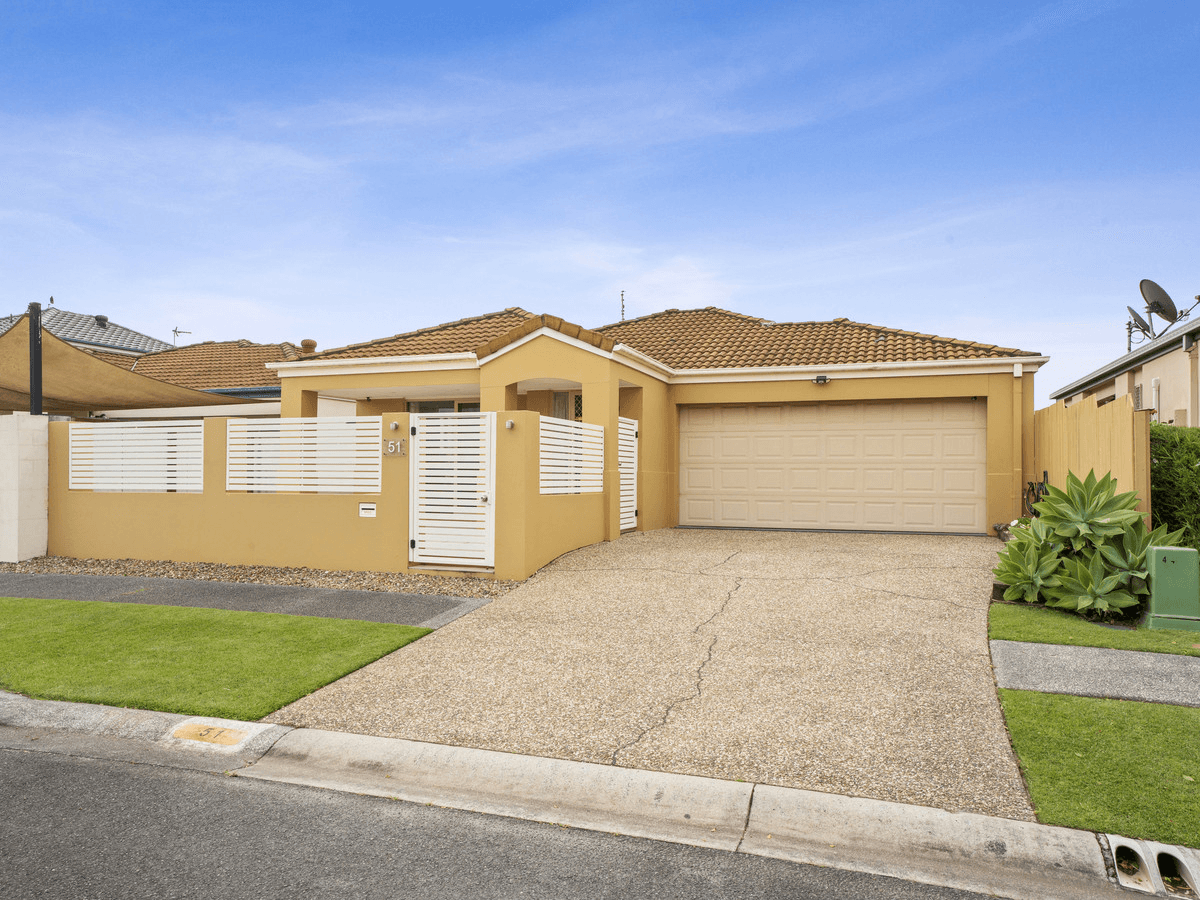 51 Marble Arch Place, ARUNDEL, QLD 4214